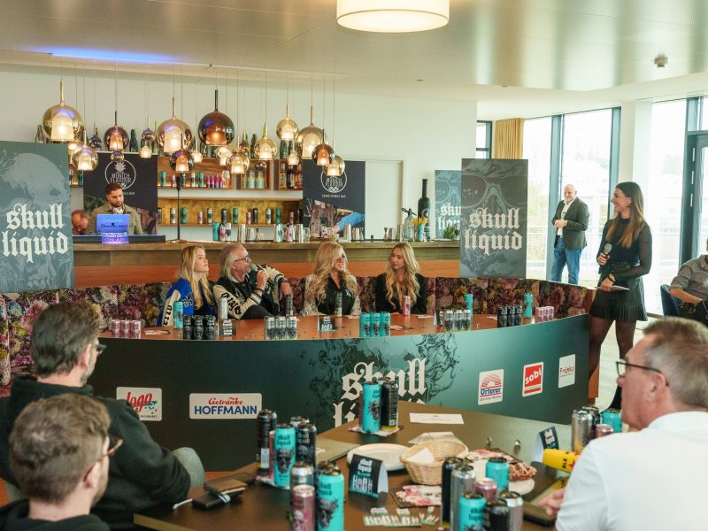 skull_liquid_Launch_München_Fotos-31